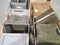 Diverse transportkisten - afbeelding 2 van  9