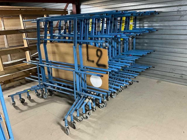 Diverse transportwagens - afbeelding 4 van  9