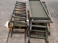 Diverse trappen en roosters