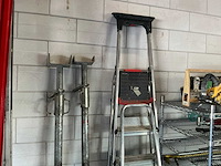 Diverse trappen / stempels (5x)