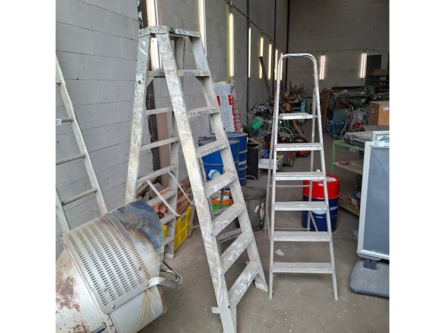 Diverse trappen - afbeelding 2 van  7