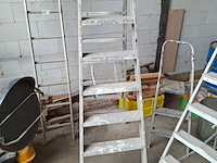 Diverse trappen - afbeelding 4 van  7