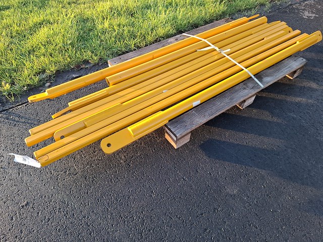 Diverse trekstangen - afbeelding 1 van  3