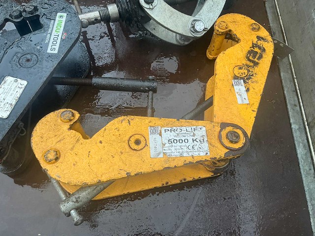 Diverse (trolly) klemmen o.a. yale en pro-lift (3x) - afbeelding 2 van  6