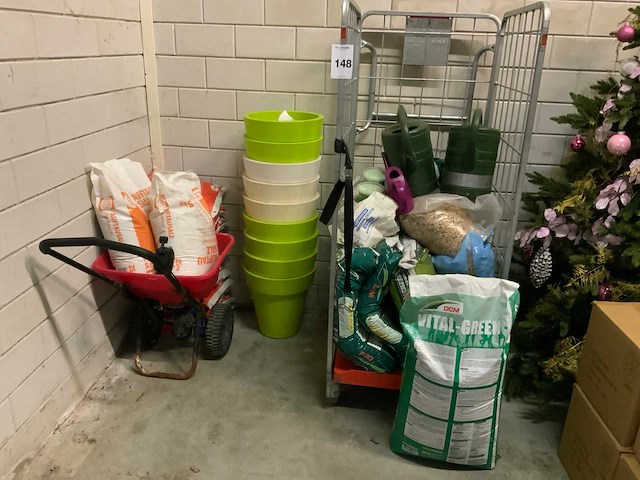 Diverse tuin toebehoren - afbeelding 1 van  7