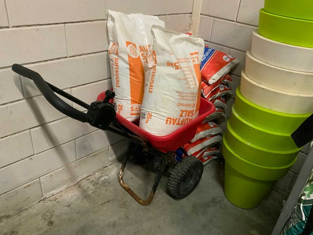 Diverse tuin toebehoren - afbeelding 5 van  7