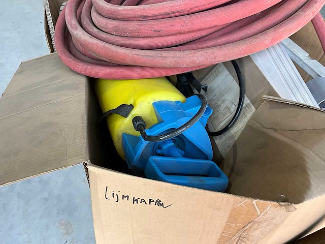 Diverse tuingereedschap - afbeelding 9 van  12