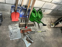 Diverse tuingereedschap - afbeelding 2 van  4