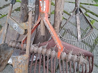 Diverse tuingereedschap - afbeelding 3 van  7