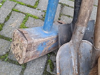 Diverse tuingereedschap - afbeelding 4 van  6