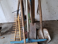 Diverse tuingereedschap - afbeelding 2 van  5