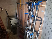Diverse tuingereedschap - afbeelding 1 van  5