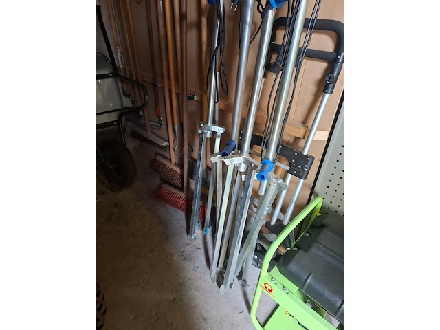 Diverse tuingereedschap - afbeelding 4 van  5
