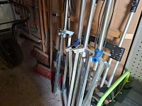 Diverse tuingereedschap - afbeelding 4 van  5