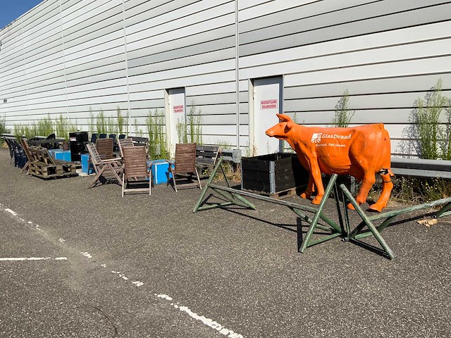 Diverse tuinmeubelen - afbeelding 1 van  28