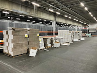 Diverse tulpendozen/deksels/kokers (9110x) - afbeelding 1 van  12