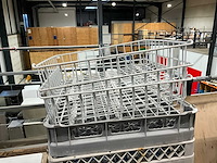 Diverse vaatwaskorven en vaatwasmanden - afbeelding 3 van  9