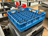 Diverse vaatwaskorven en vaatwasmanden - afbeelding 6 van  9