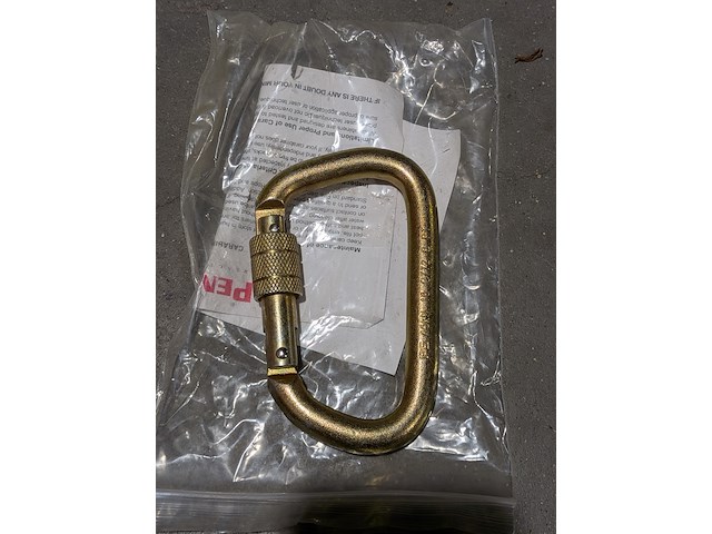Diverse valbeveiliging uitrusting, o.a. edelrid, pensafe - afbeelding 10 van  13