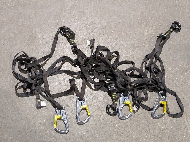 Diverse valbeveiliging uitrusting, o.a. edelrid, pensafe - afbeelding 12 van  13