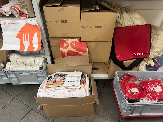 Diverse vapiano disposables - afbeelding 4 van  7