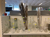Diverse vazen en decoratie - afbeelding 2 van  11