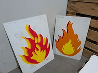 Diverse veiligheidsborden brandoefening - afbeelding 8 van  8