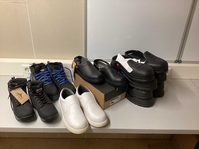 Diverse veiligheidsschoenen (9x) - afbeelding 1 van  4