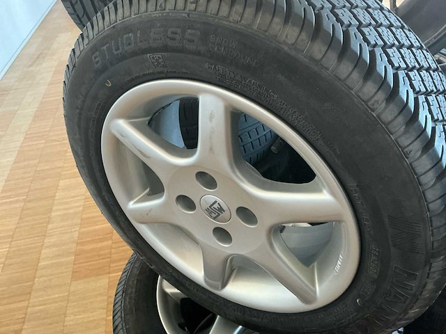 Diverse velg met band (24x) - afbeelding 6 van  27