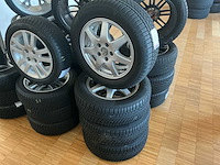 Diverse velg met band (24x) - afbeelding 22 van  27