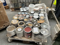 Diverse verf - afbeelding 1 van  8