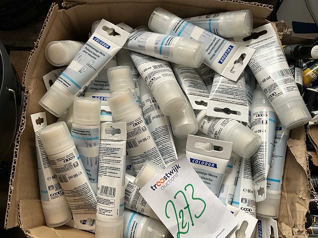 Diverse verf - afbeelding 2 van  9