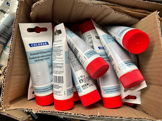 Diverse verf - afbeelding 4 van  9