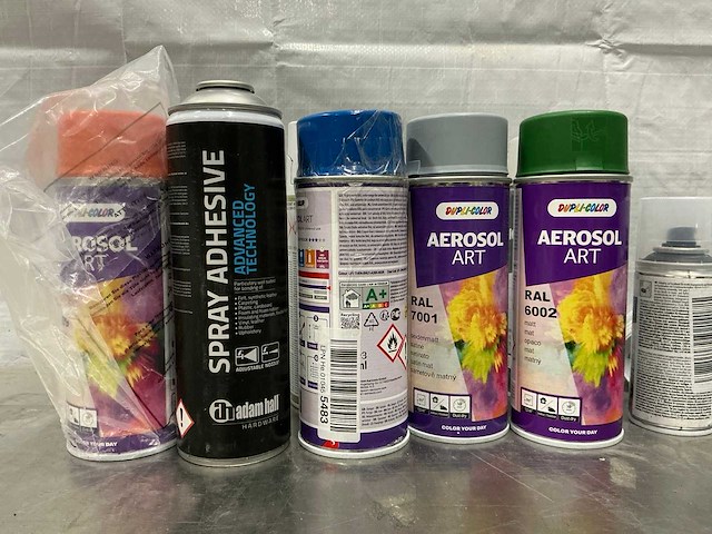Diverse verfspuitbussen (19x) - afbeelding 5 van  8