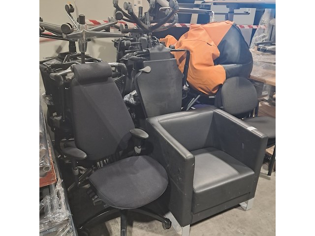 Diverse vergader- en bureaustoelen, o.a klöber - afbeelding 6 van  9