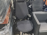 Diverse vergader- en bureaustoelen, o.a klöber - afbeelding 7 van  9