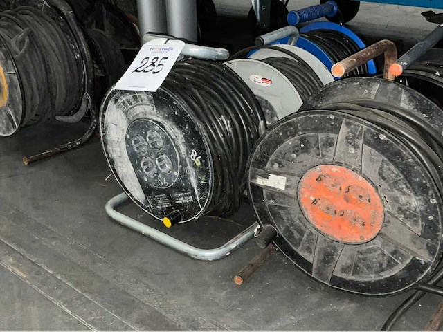 Diverse verlengkabel op haspel (6x) - afbeelding 3 van  5