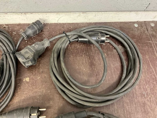 Diverse verlengkabels (6x) - afbeelding 5 van  8