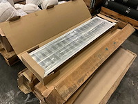 Diverse verlichting armaturen - afbeelding 2 van  3