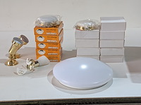 Diverse verlichting boot interieur - afbeelding 1 van  14