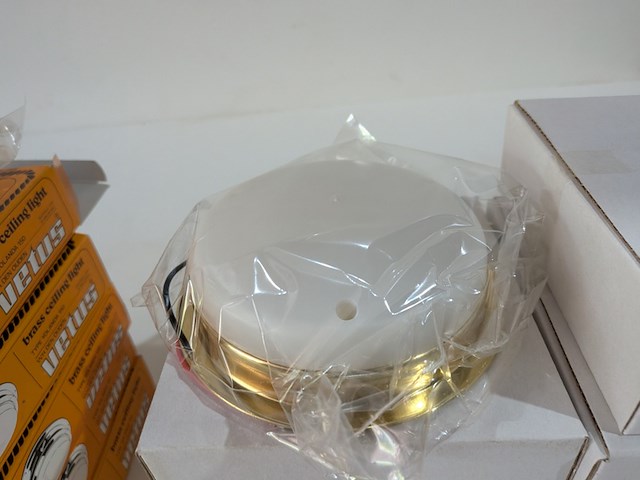 Diverse verlichting boot interieur - afbeelding 10 van  14