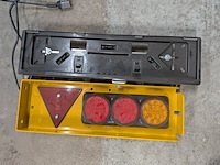 Diverse verlichting en bekabeling - afbeelding 5 van  11