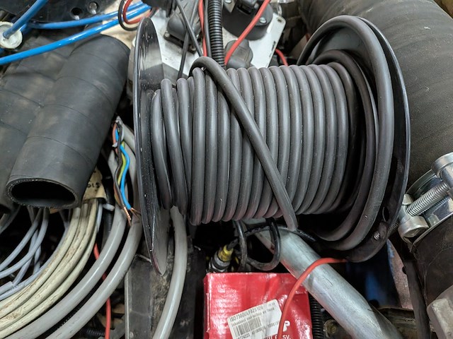 Diverse verlichting en bekabeling - afbeelding 8 van  11