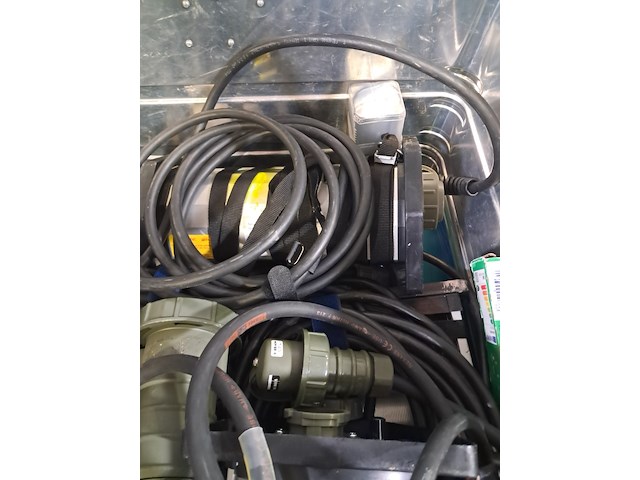 Diverse verlichting in 2x transportkist, o.a zarges - afbeelding 8 van  9