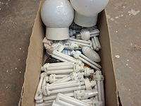 Diverse verlichting o.a. philips - afbeelding 1 van  2