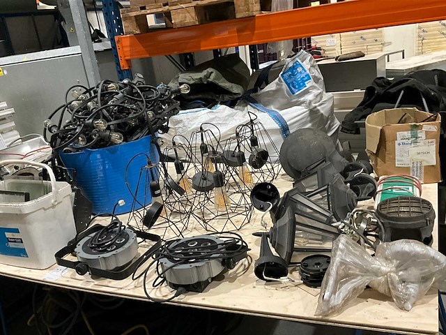 Diverse verlichting - afbeelding 1 van  6