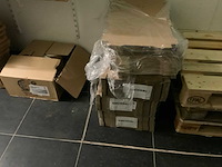 Diverse verpakkings materiaal - afbeelding 4 van  11