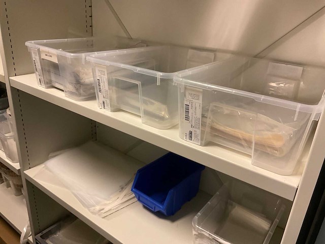 Diverse verpakkings materialen, doppen - afbeelding 5 van  22