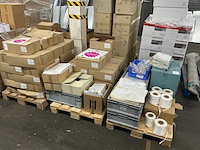 Diverse verpakkingsmaterialen - afbeelding 1 van  5