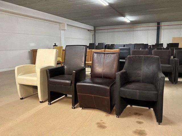 Diverse verrijdbare eetkamerstoelen (4x) - afbeelding 5 van  9